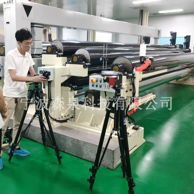 覆膜機滾軸平行度調整設備